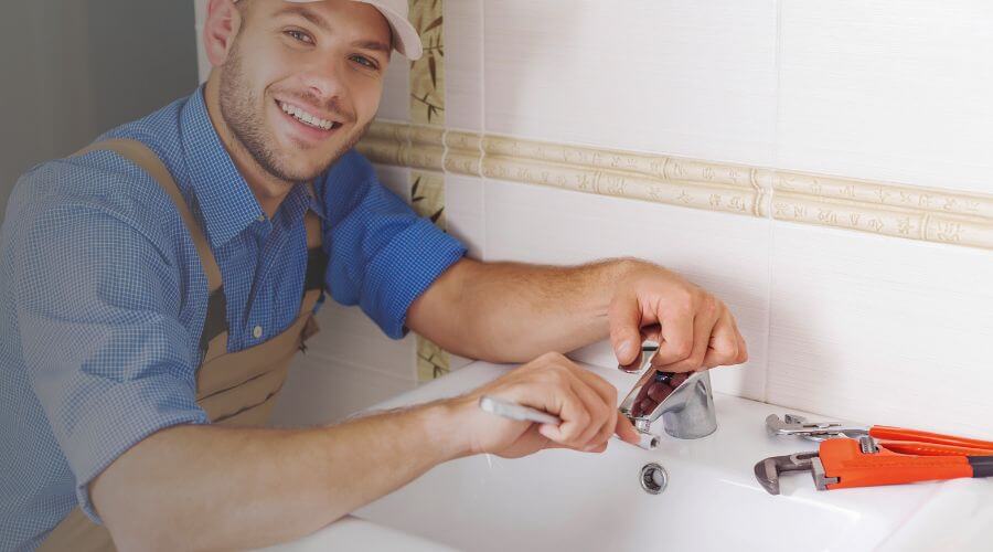 Leak Detection in Tipton, IA